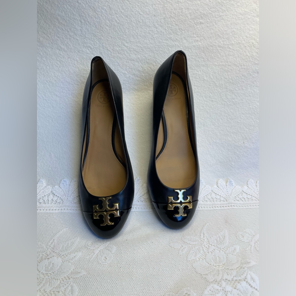 Tory Burch 'Everly' Cap Toe Wedge Pump Black Womens Size 9 M MSRP $285